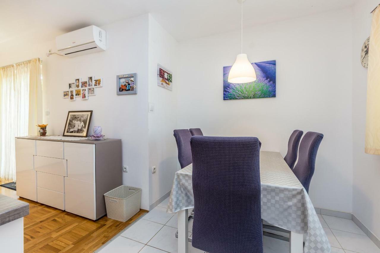 Apartments Marica Skrbčići Buitenkant foto