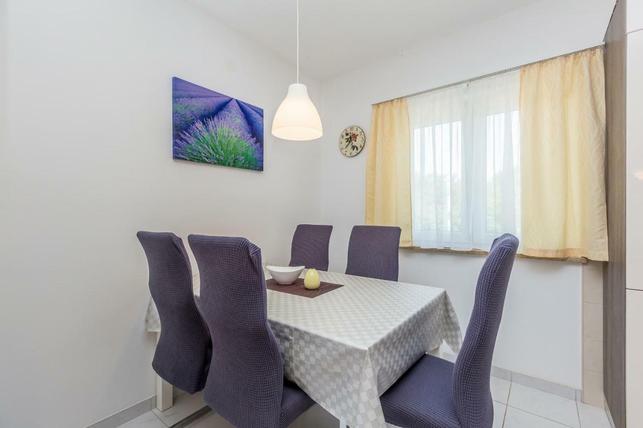 Apartments Marica Skrbčići Buitenkant foto